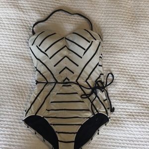 Seafolly Australia Size 14 swim suit